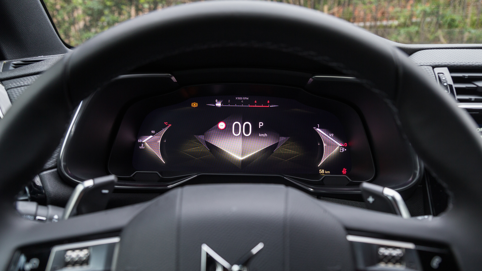 DS 7 Diesel: Ένα Premium SUV σε τιμή κανονικού!